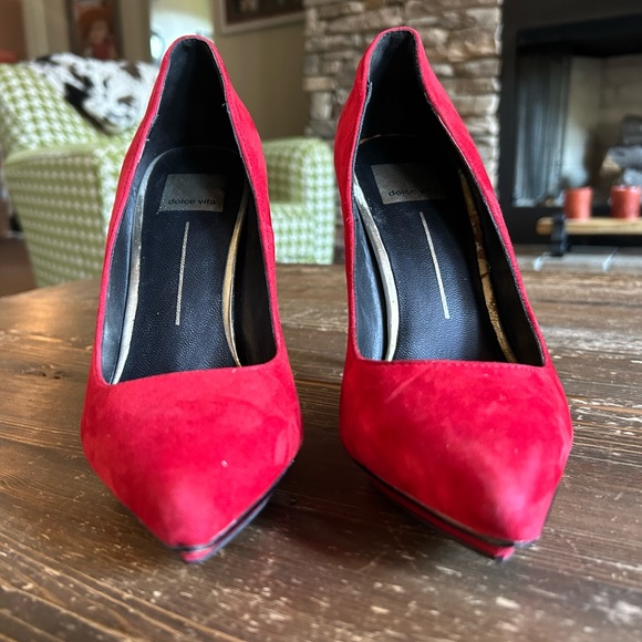 Dolce Vita Shoes - Red Hot Dolce Vita heels Size 7.5